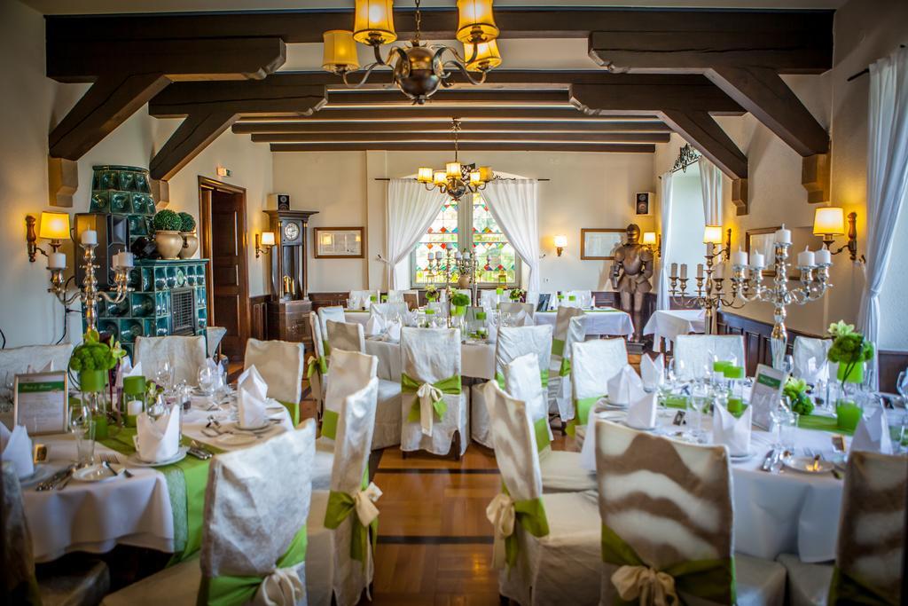 Schloss Neuburg Hotel Mosbach  Kültér fotó